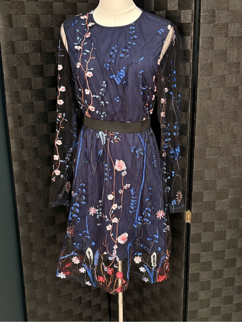 Navy Blue Sheer Mesh Embroidered Floral Long Sleeve Party Dress M
